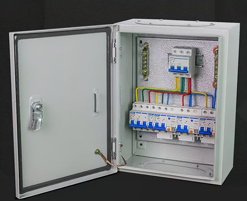 小小配電箱，安全隱患大！安全配置與科學使用指南